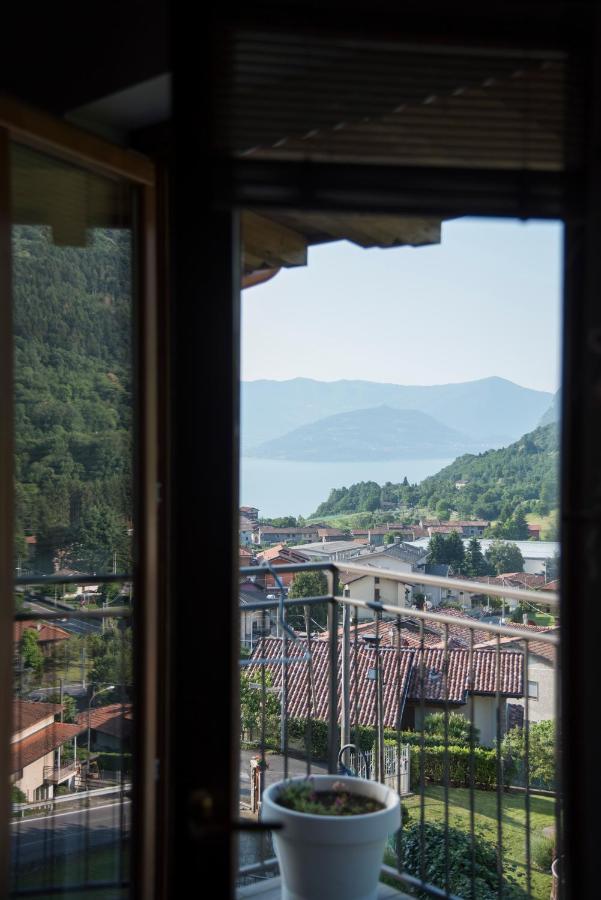 La Casa Di Emy Villa Solto Collina Екстериор снимка