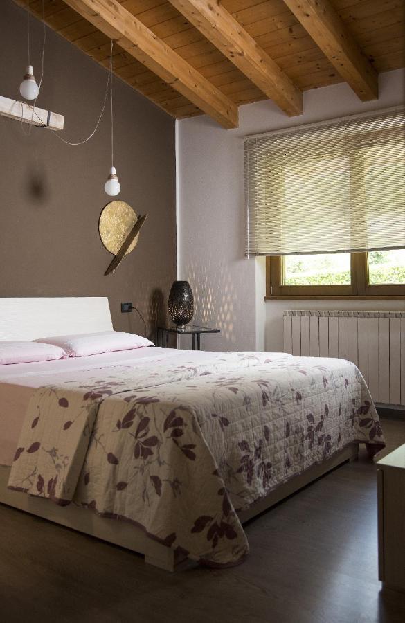 La Casa Di Emy Villa Solto Collina Екстериор снимка
