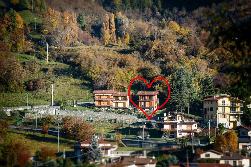 La Casa Di Emy Villa Solto Collina Стая снимка